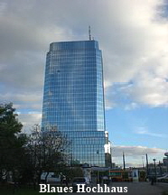 Blaue Hochhaus Bankenplatz